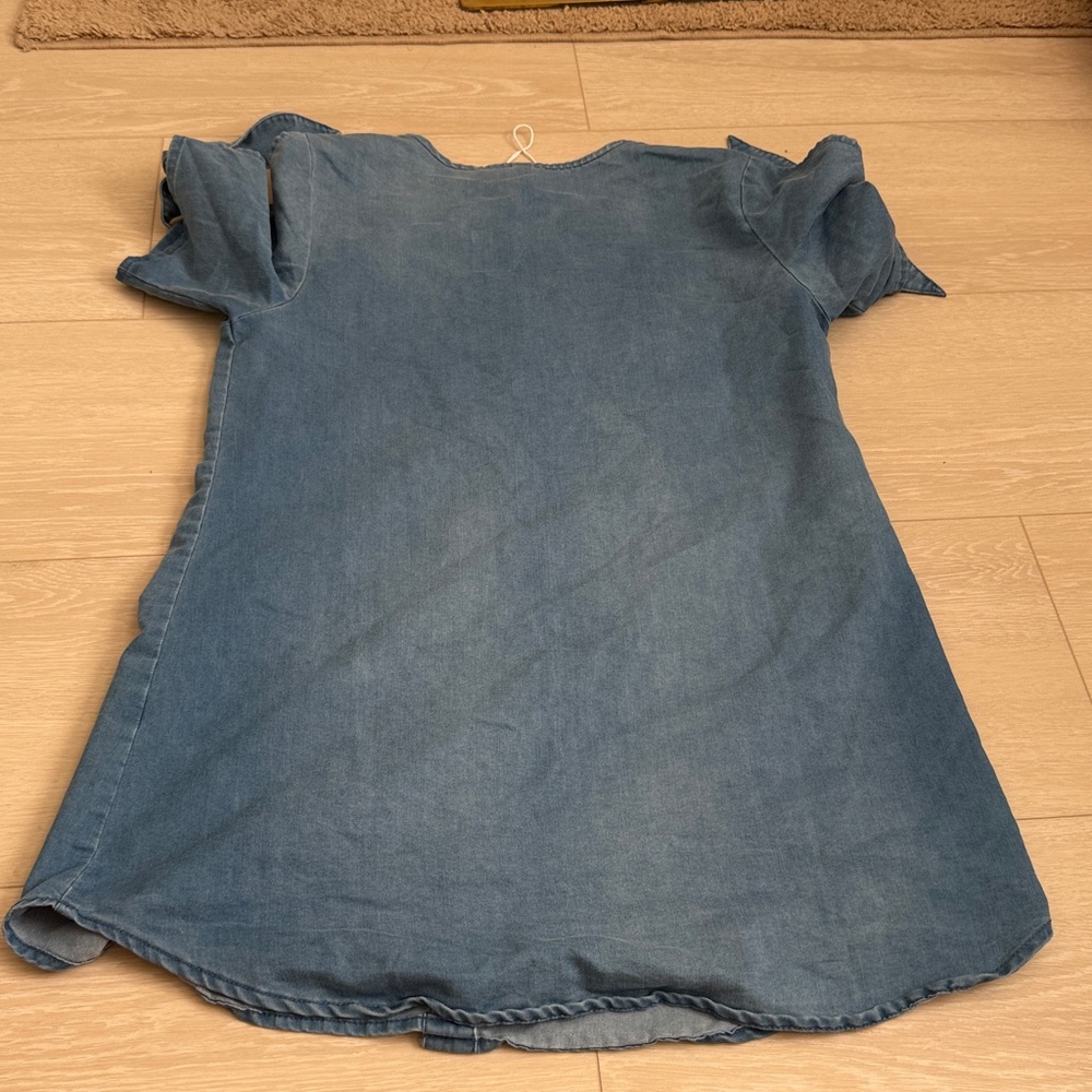 Light Blue Tie Sleeve Blouse V Neck Button Front Top Women’s Medium NWOT - Picture 3 of 7